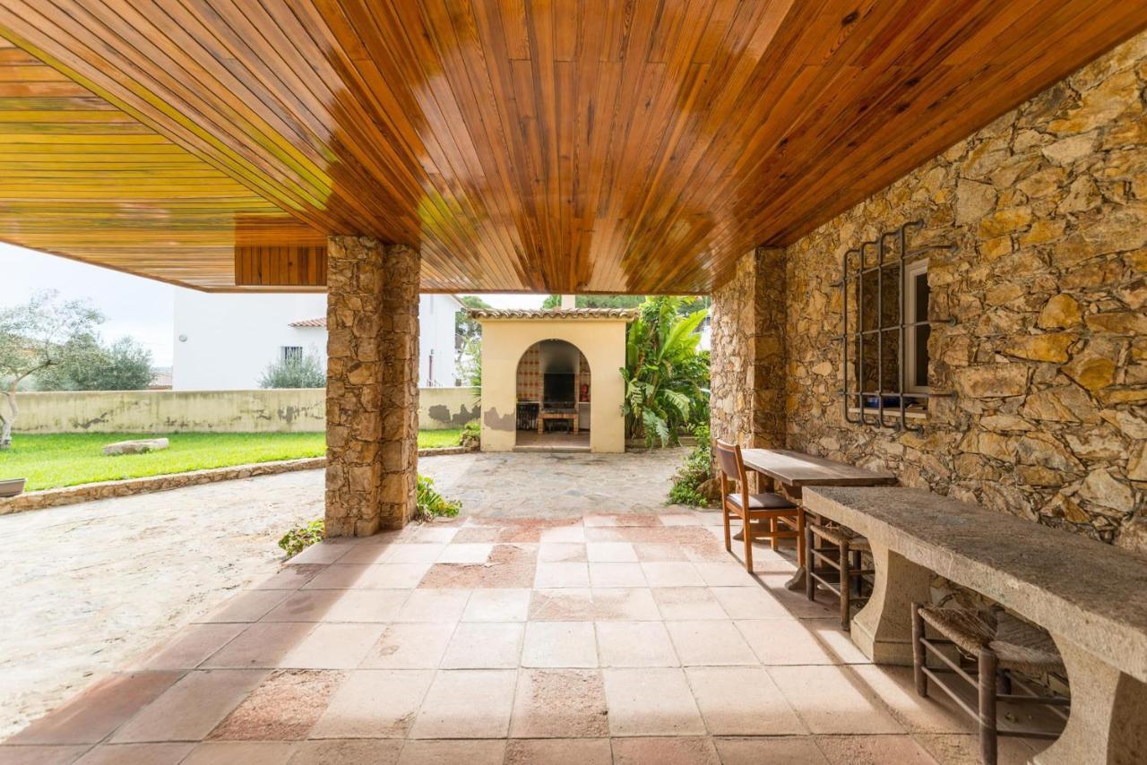 Villa Nuria L' Escala Екстериор снимка